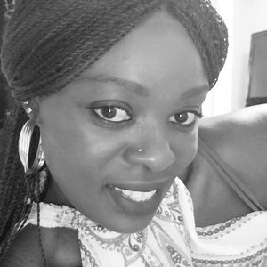 Meet your Posher, Pauline